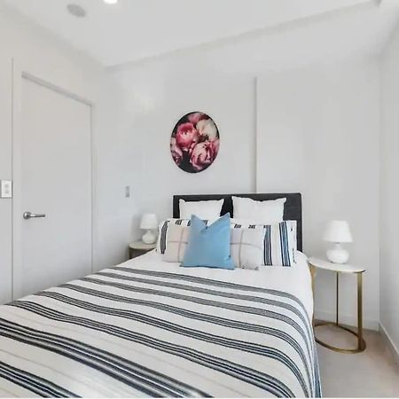 Just Opposite To Sky Tower , 2 Bed 2 Bath In Cbd Auckland Exterior foto