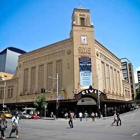 Just Opposite To Sky Tower , 2 Bed 2 Bath In Cbd Auckland Exterior foto