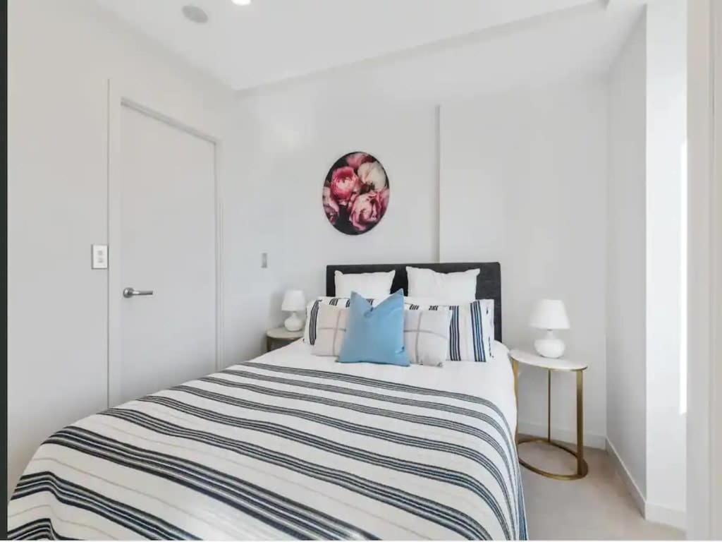 Just Opposite To Sky Tower , 2 Bed 2 Bath In Cbd Auckland Exterior foto