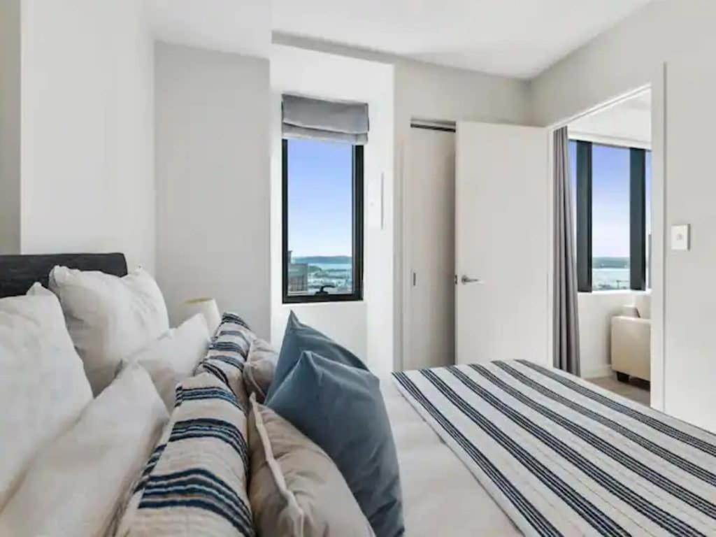 Just Opposite To Sky Tower , 2 Bed 2 Bath In Cbd Auckland Exterior foto