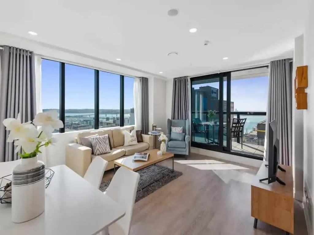 Just Opposite To Sky Tower , 2 Bed 2 Bath In Cbd Auckland Exterior foto